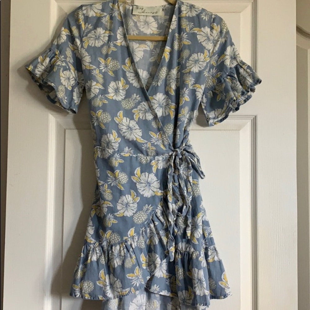 Floral Hawaiian Print Wrap Tie Dress - Picture 1 of 4
